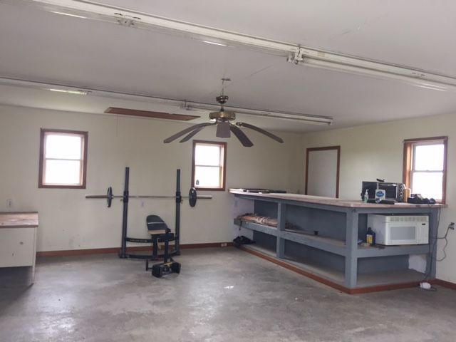 31000 W Frontage Rd, Farmersville, IL 62533